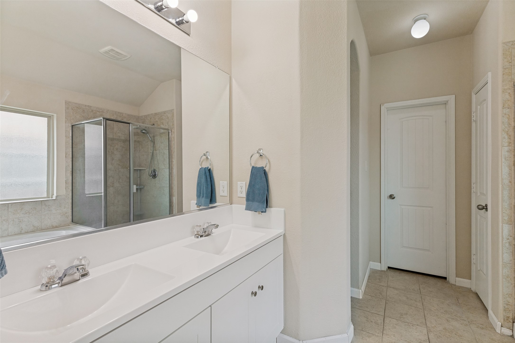 14360 Artisan Drive Fort Worth TX 76052
