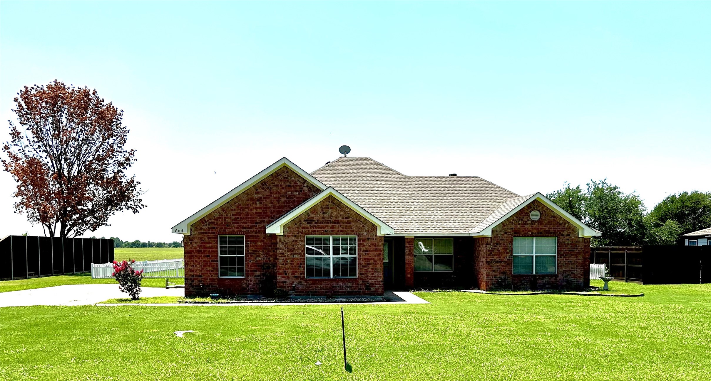 604 Fawn Trail Tioga TX 76271