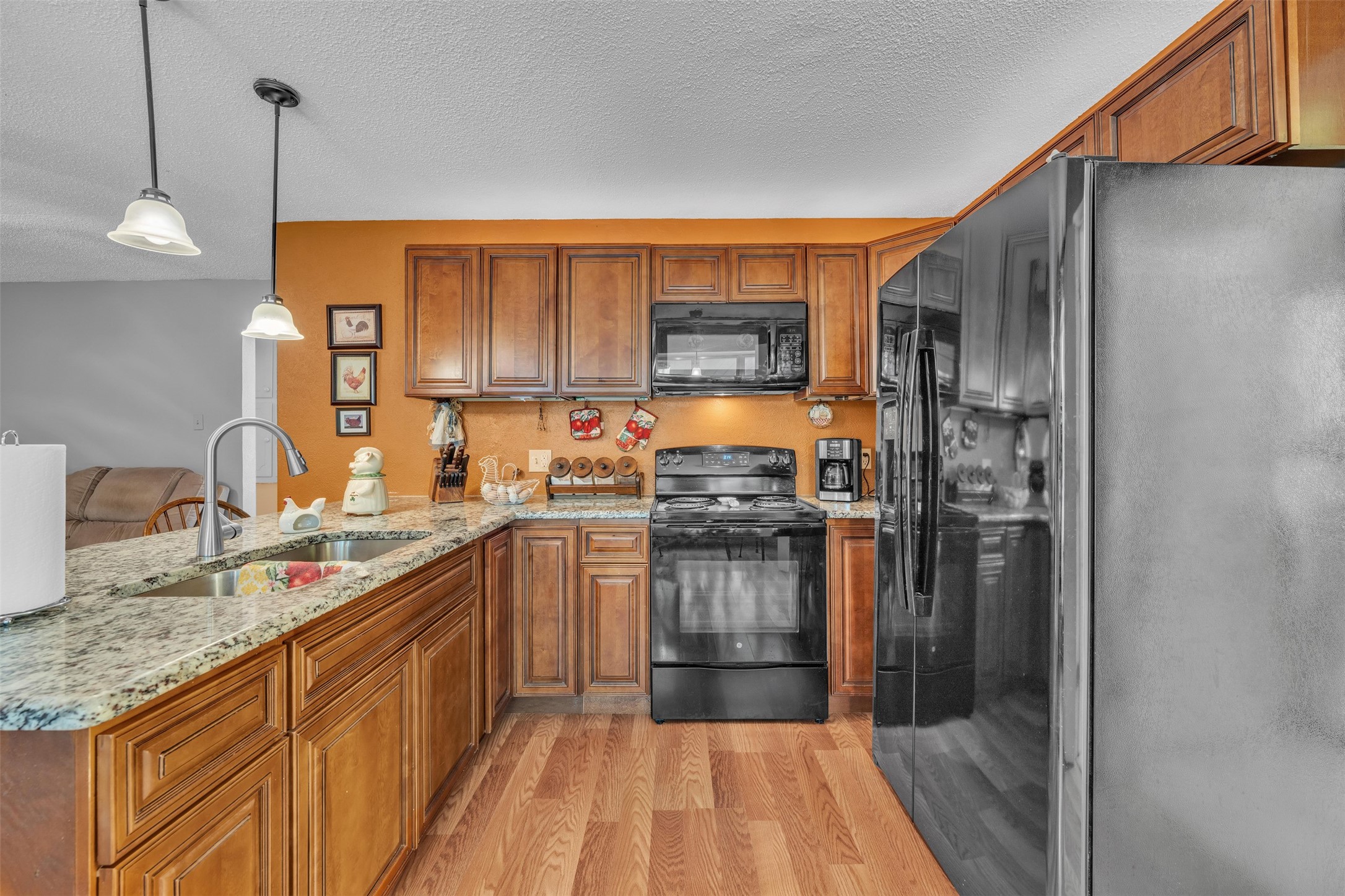 19 Page Street Hurst TX 76053