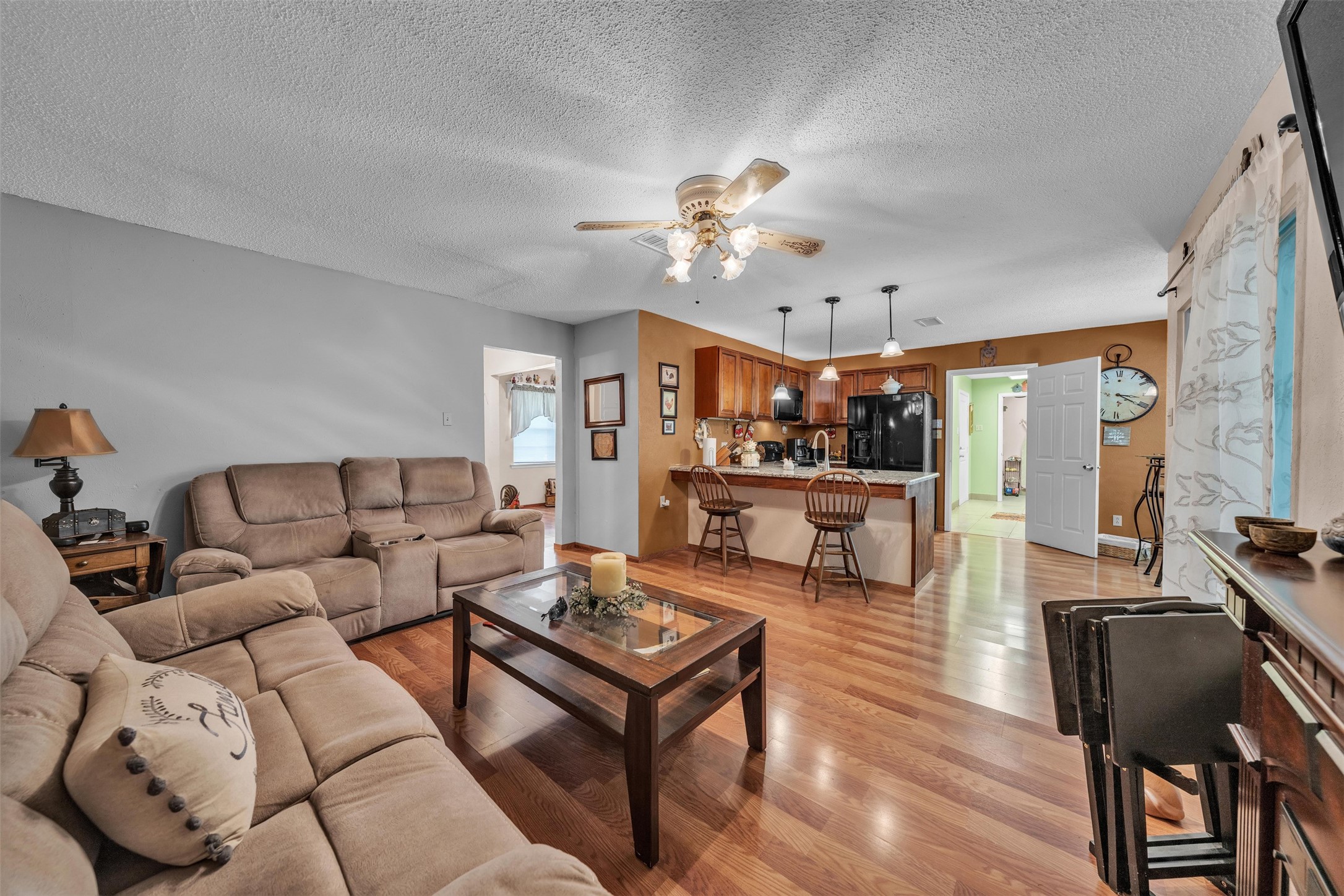 19 Page Street Hurst TX 76053