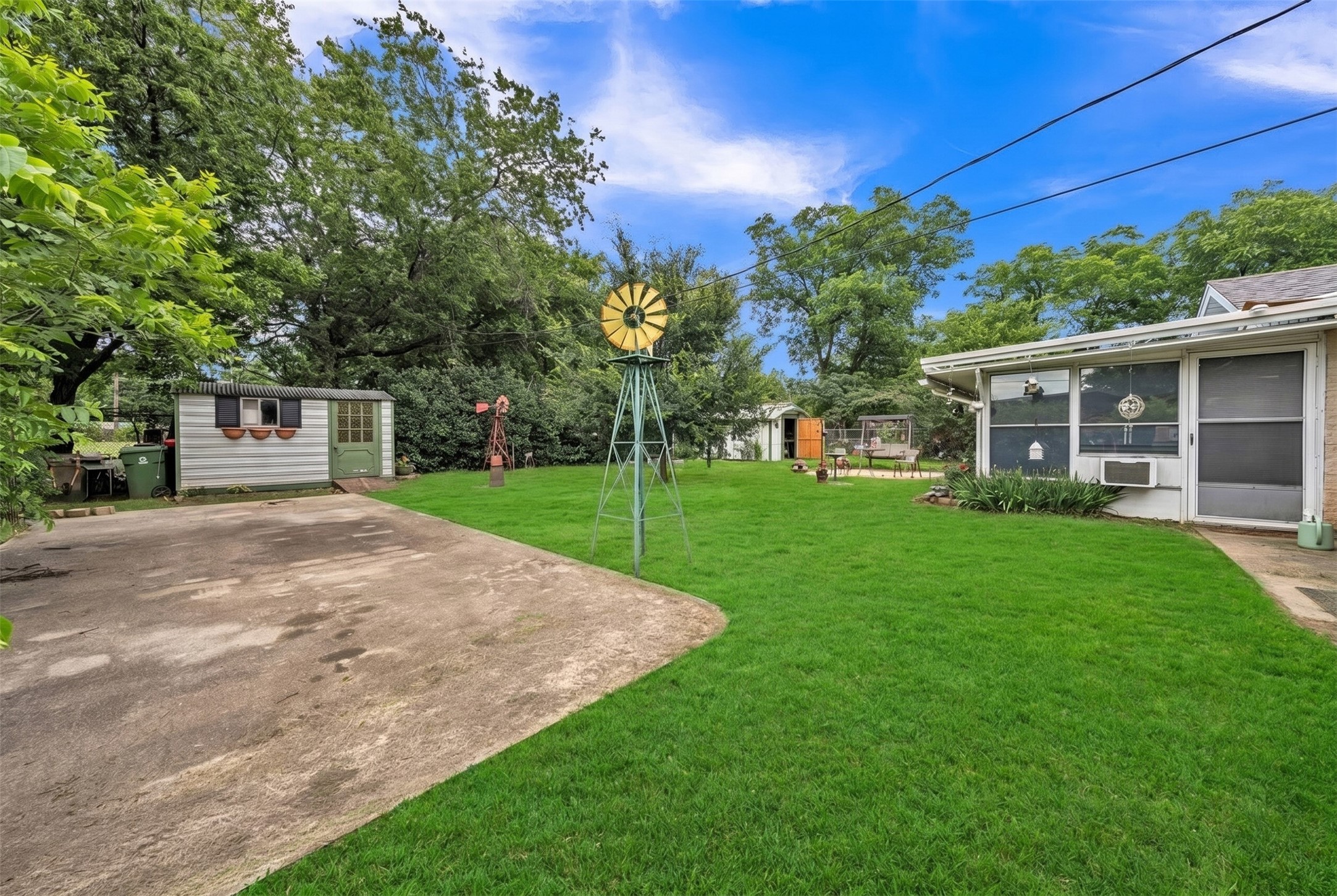 19 Page Street Hurst TX 76053