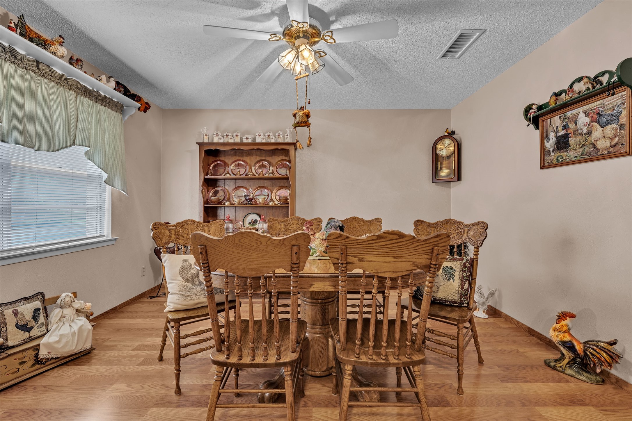 19 Page Street Hurst TX 76053