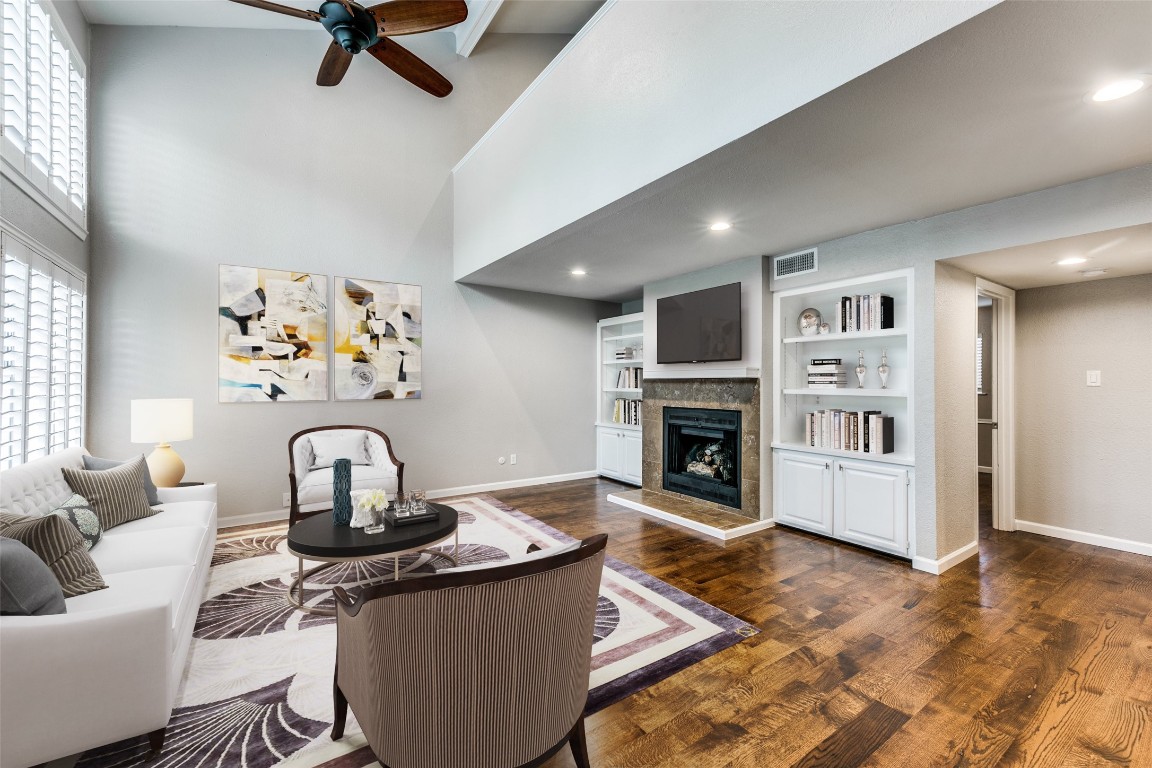 5719 Holly Hill Circle Dallas TX 75231