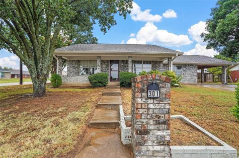 301 Humm Street Collinsville TX 76233