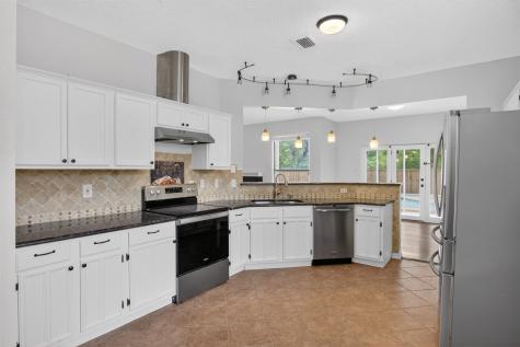 6018 Shattuck Drive Garland TX 75044