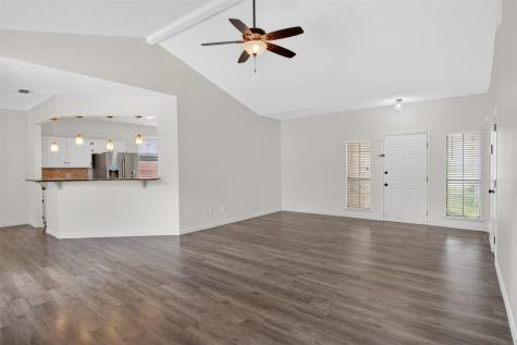 6018 Shattuck Drive Garland TX 75044