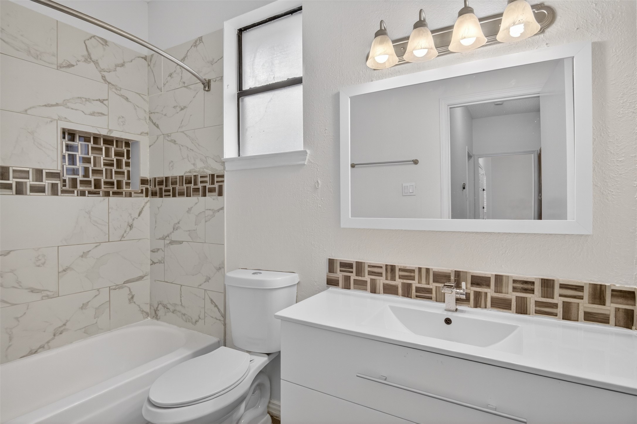 6018 Shattuck Drive Garland TX 75044