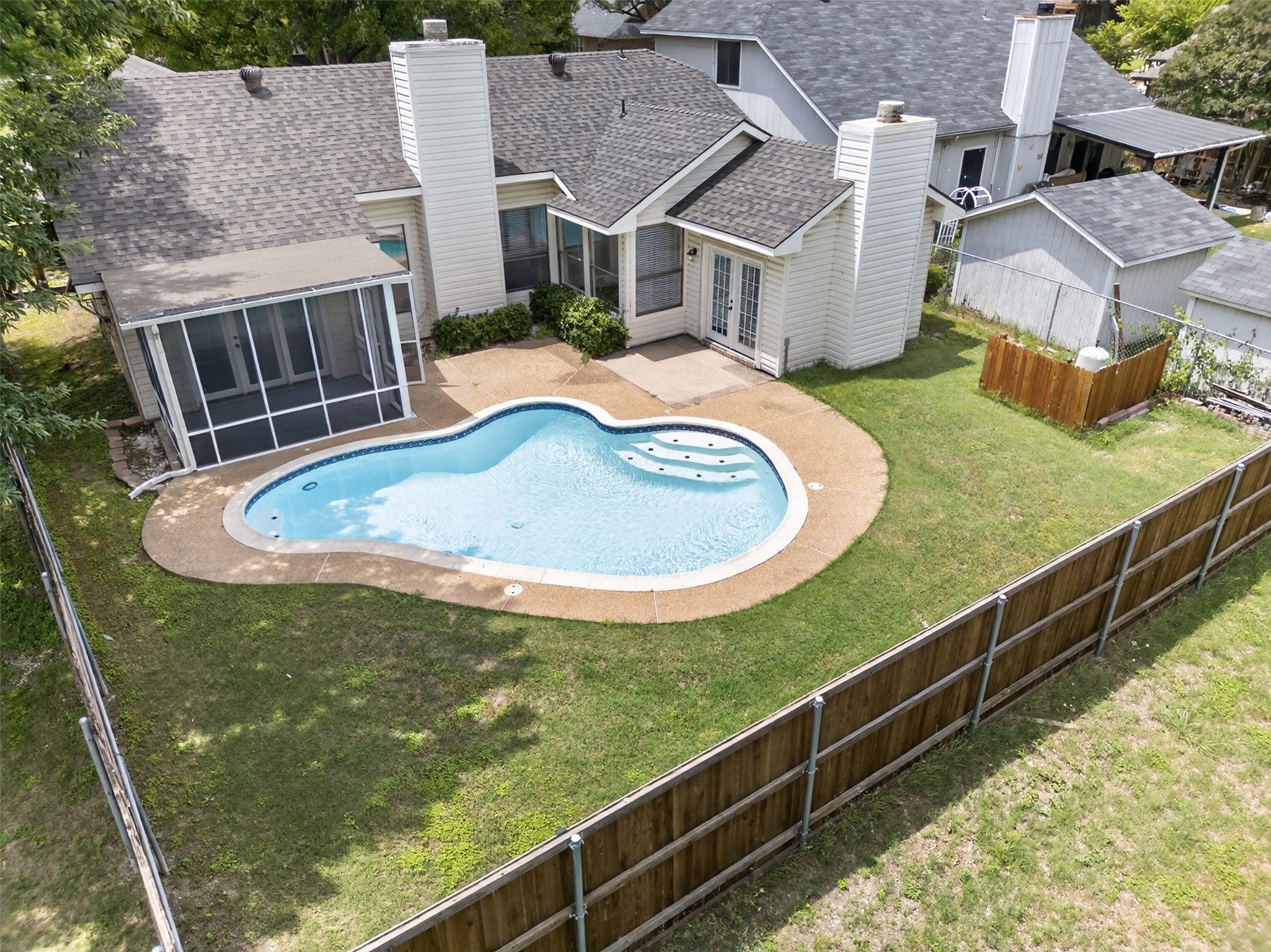 6018 Shattuck Drive Garland TX 75044