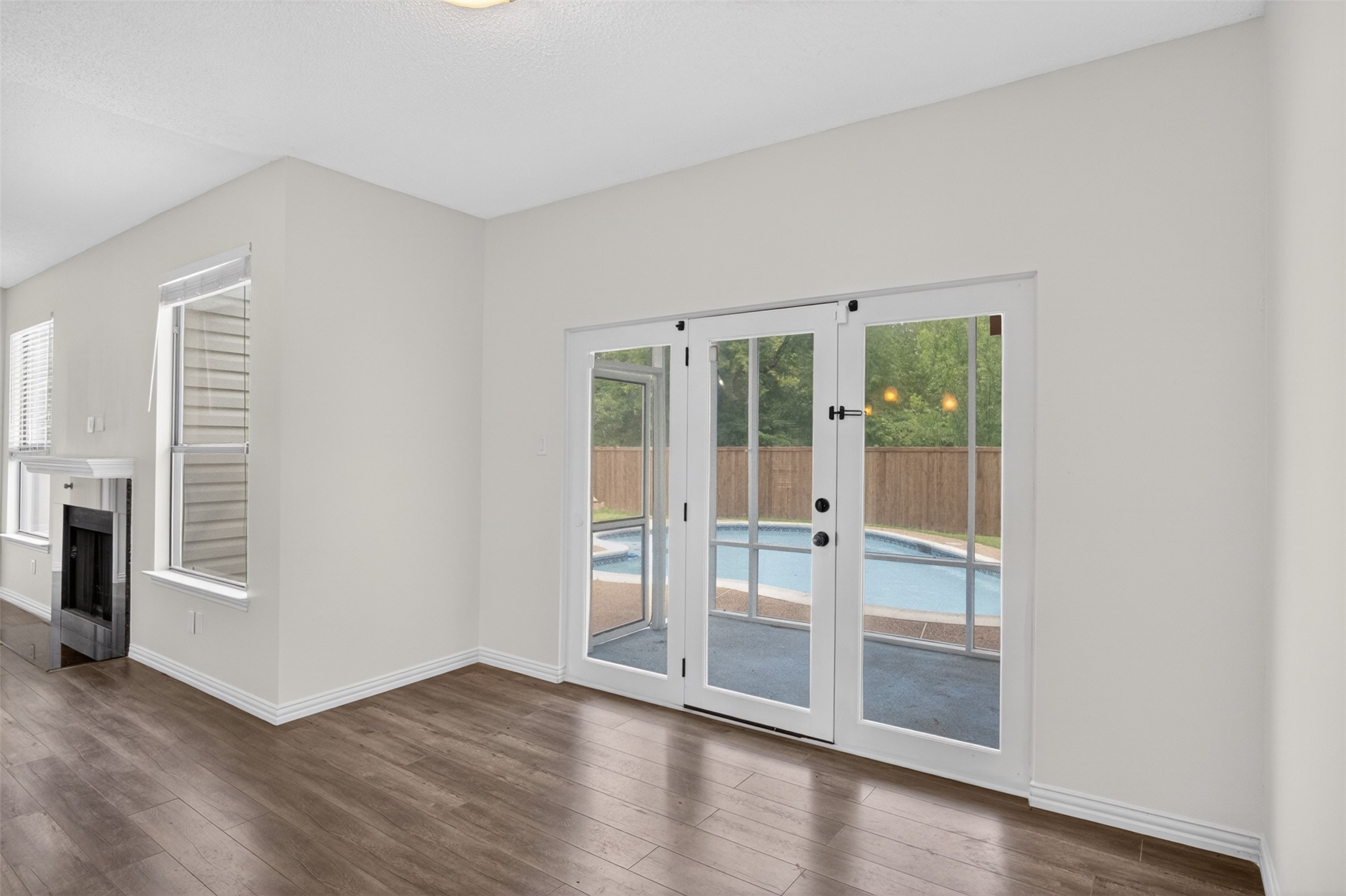 6018 Shattuck Drive Garland TX 75044