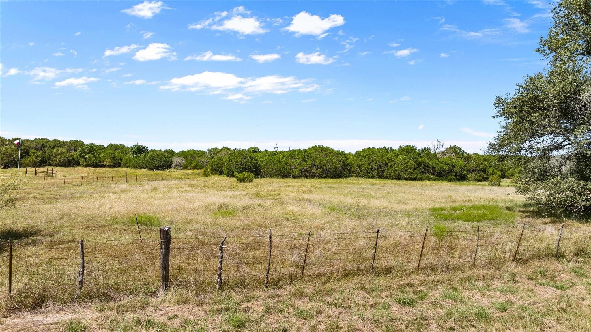 1037 County Road 1011 Glen Rose TX 76043