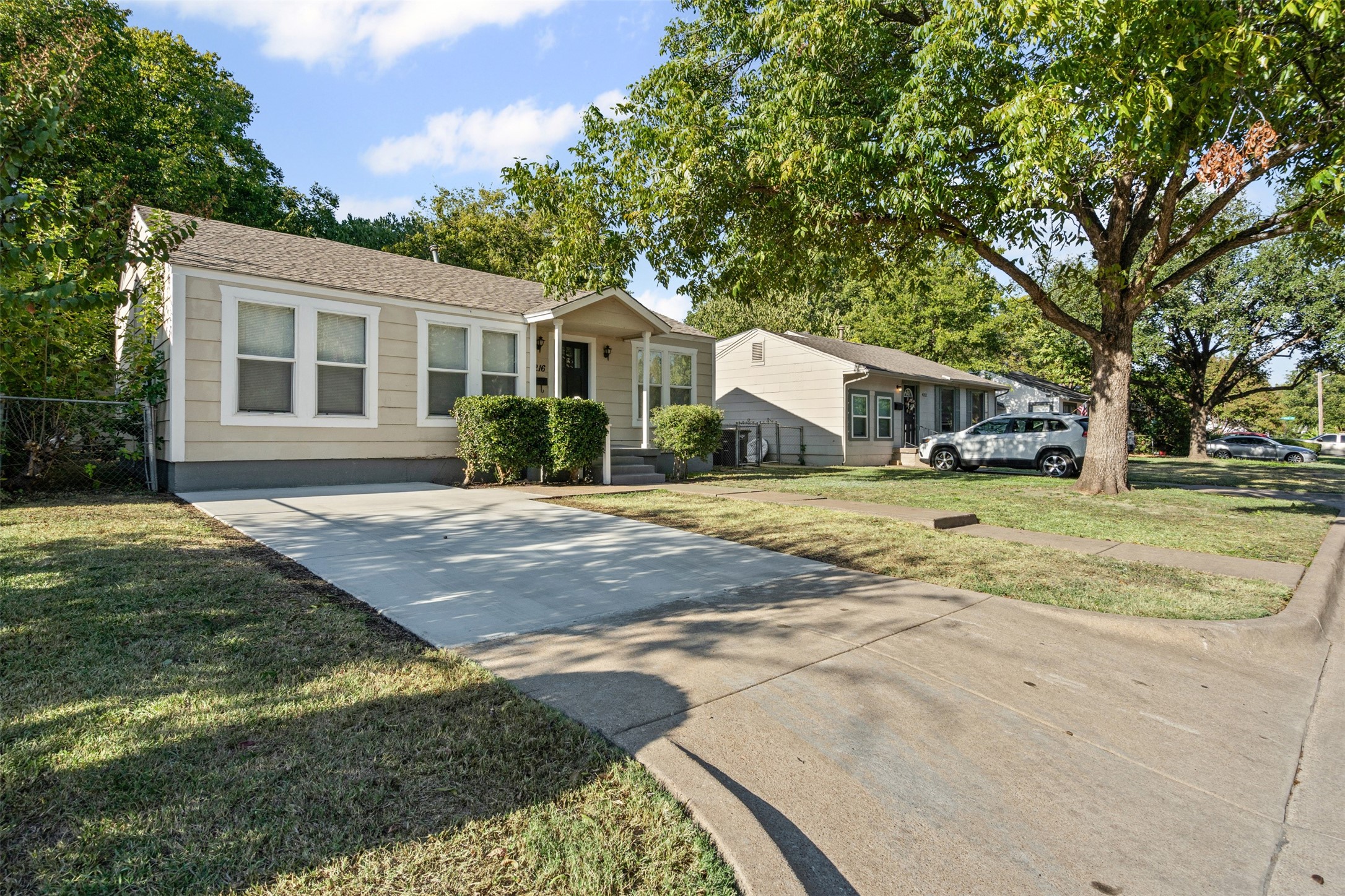 4216 Valentine Street Fort Worth TX 76107
