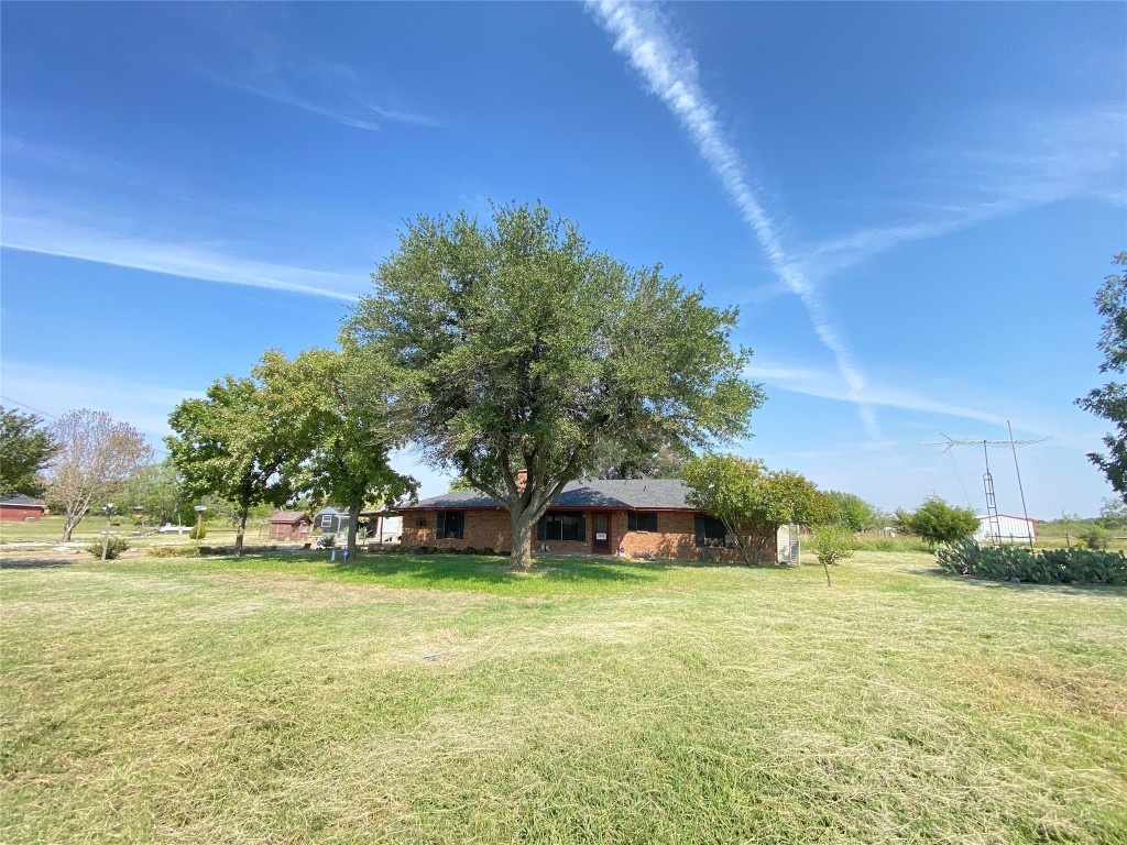 1061 Sunset Drive Kaufman TX 75142