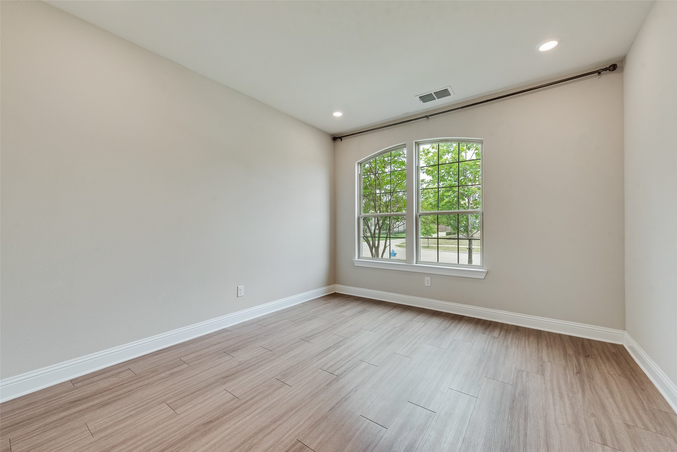 9829 Sharps Drive Frisco TX 75035