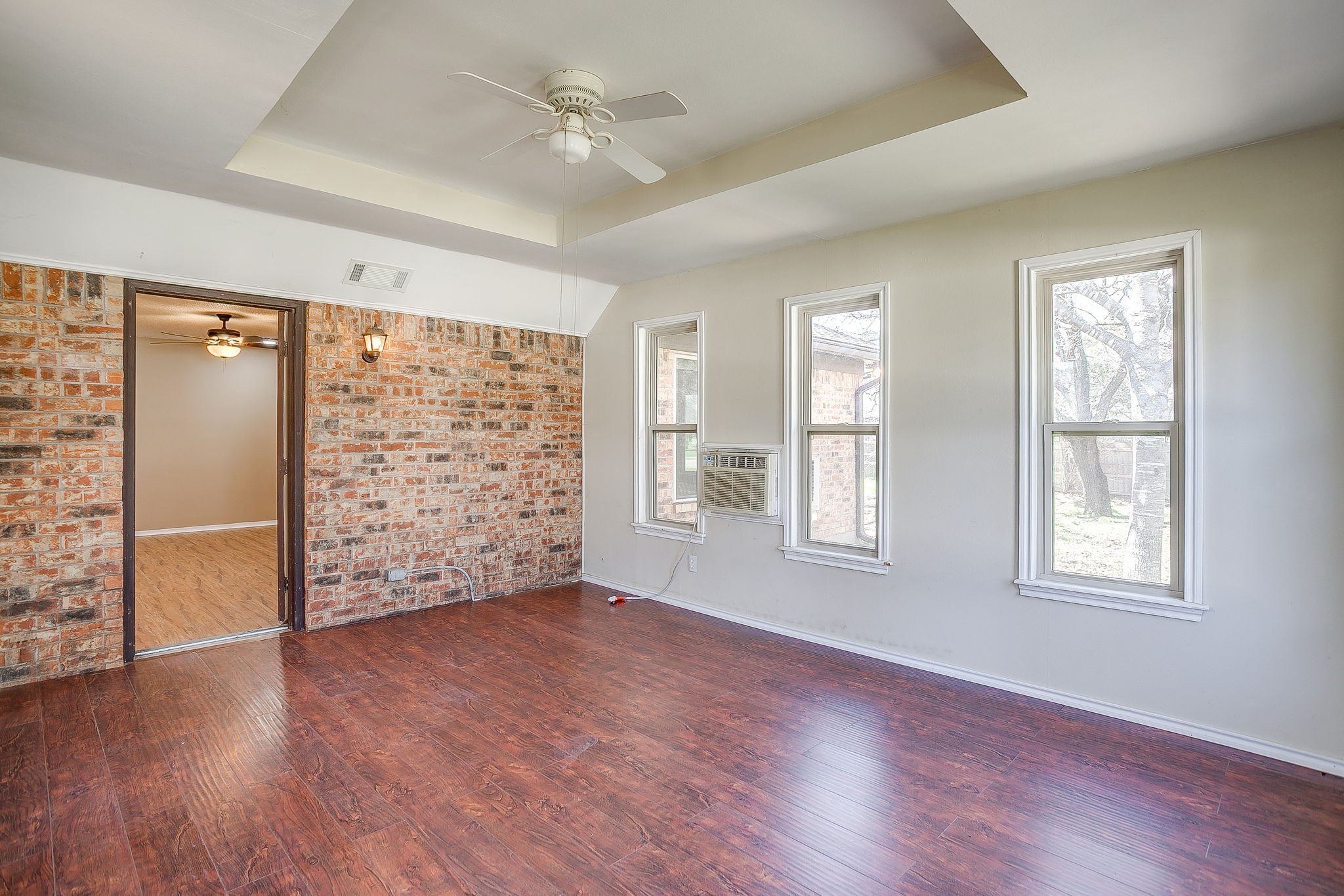 620 Donna Court Burleson TX 76028