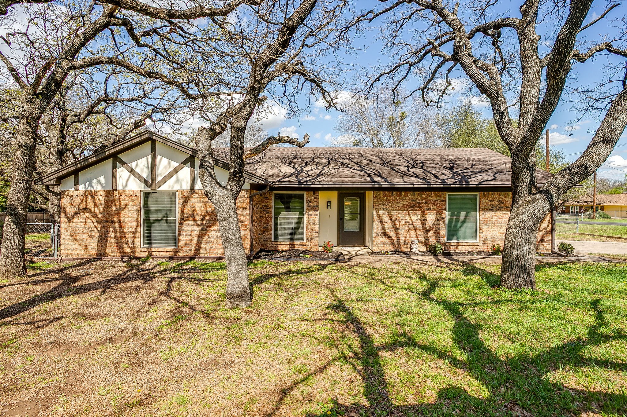620 Donna Court Burleson TX 76028