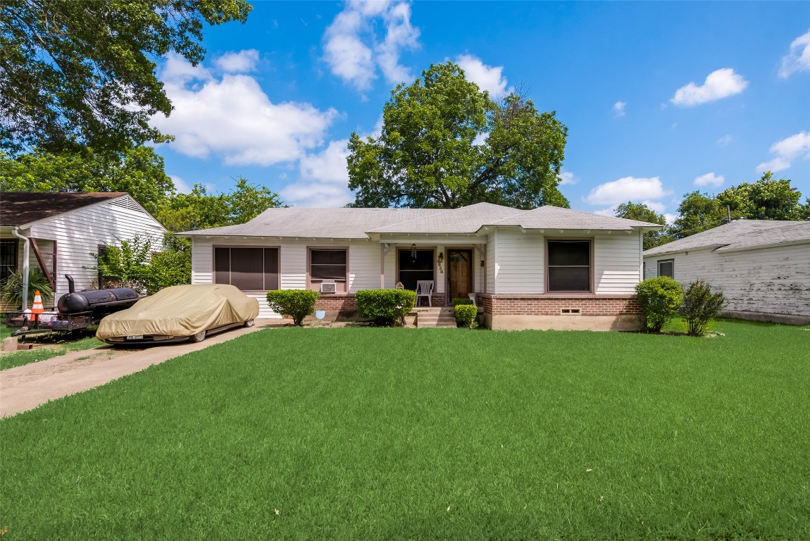 3127 50th Street Dallas TX 75216