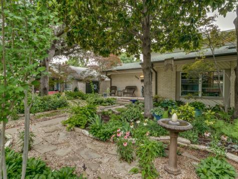 1409 Forestglen Drive Lewisville TX 75067