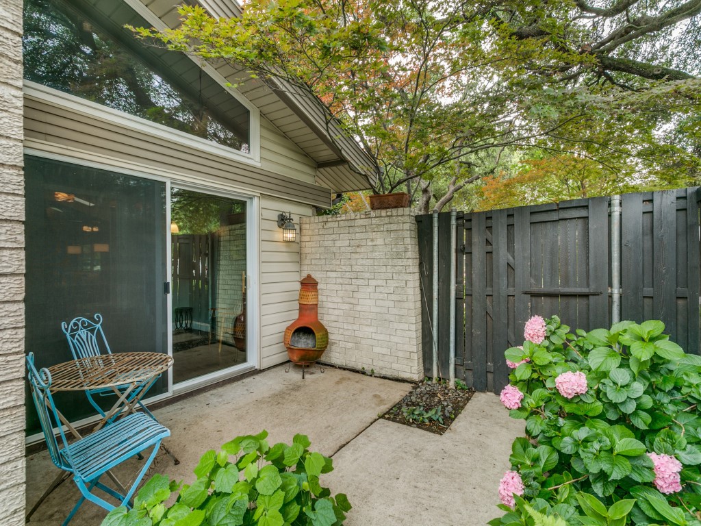 1409 Forestglen Drive Lewisville TX 75067