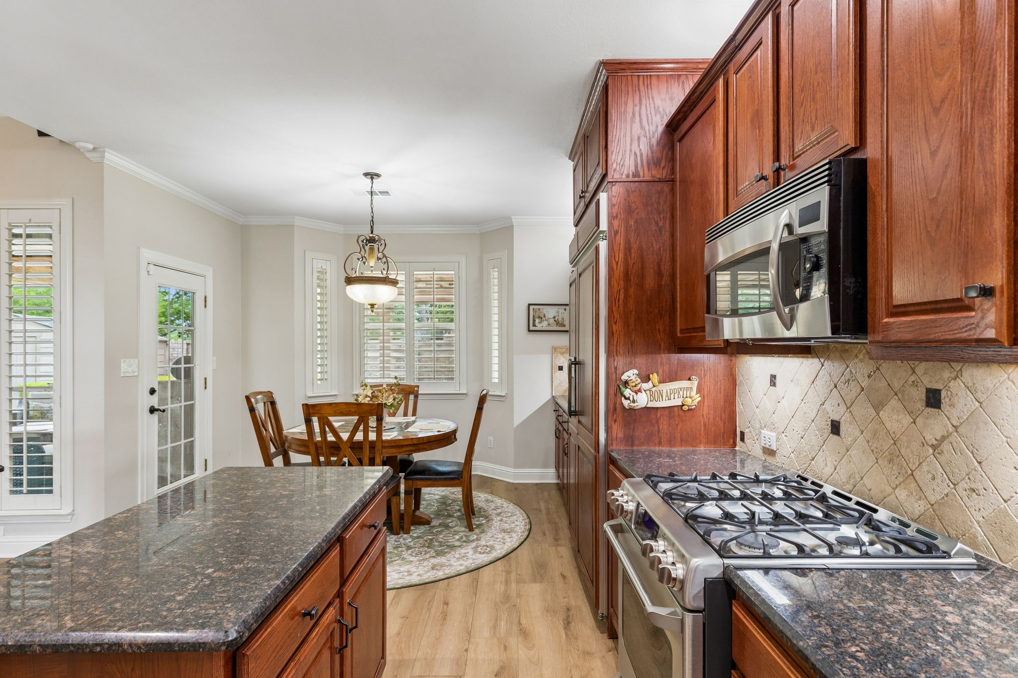 6501 Falcon Crest Lane Sachse TX 75048