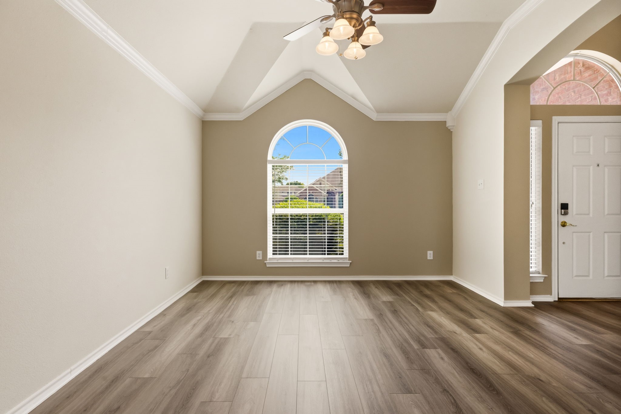 2210 High Point Drive Sachse TX 75048