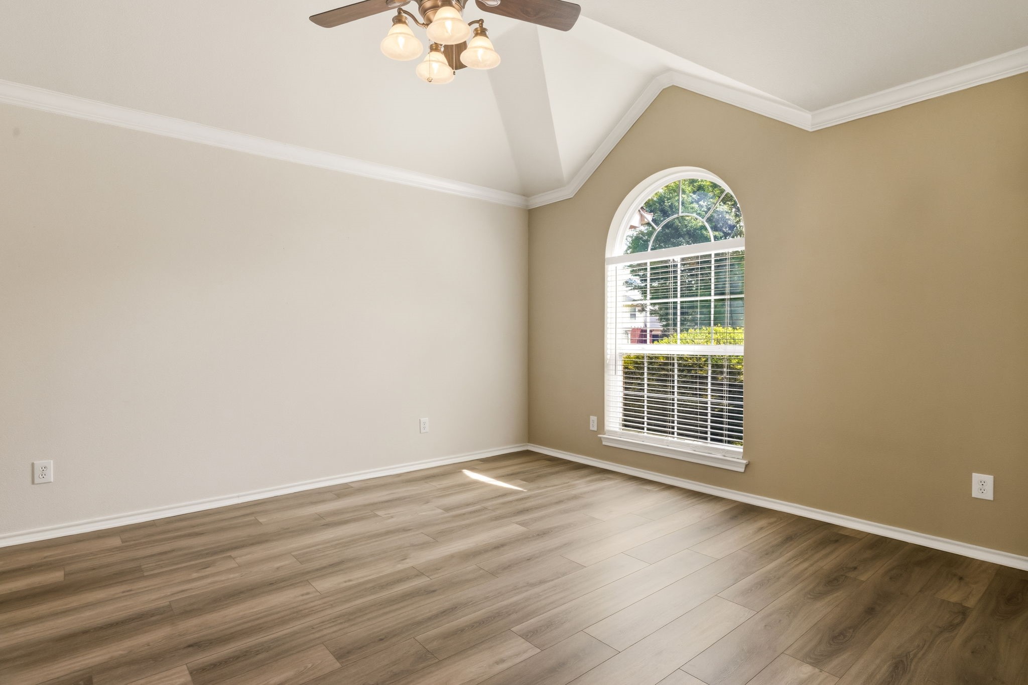 2210 High Point Drive Sachse TX 75048