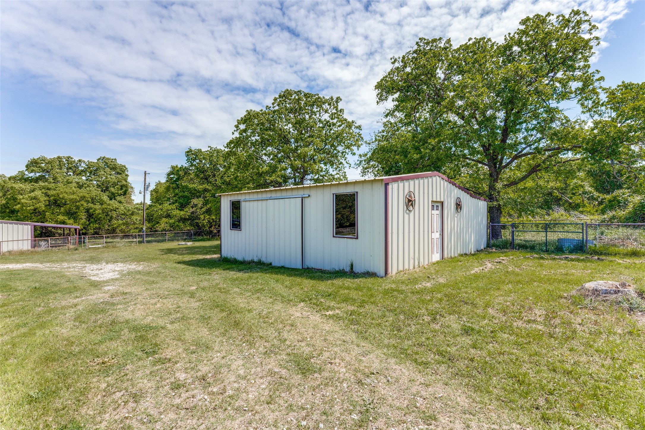 1232 County Road 4371 Decatur TX 76234