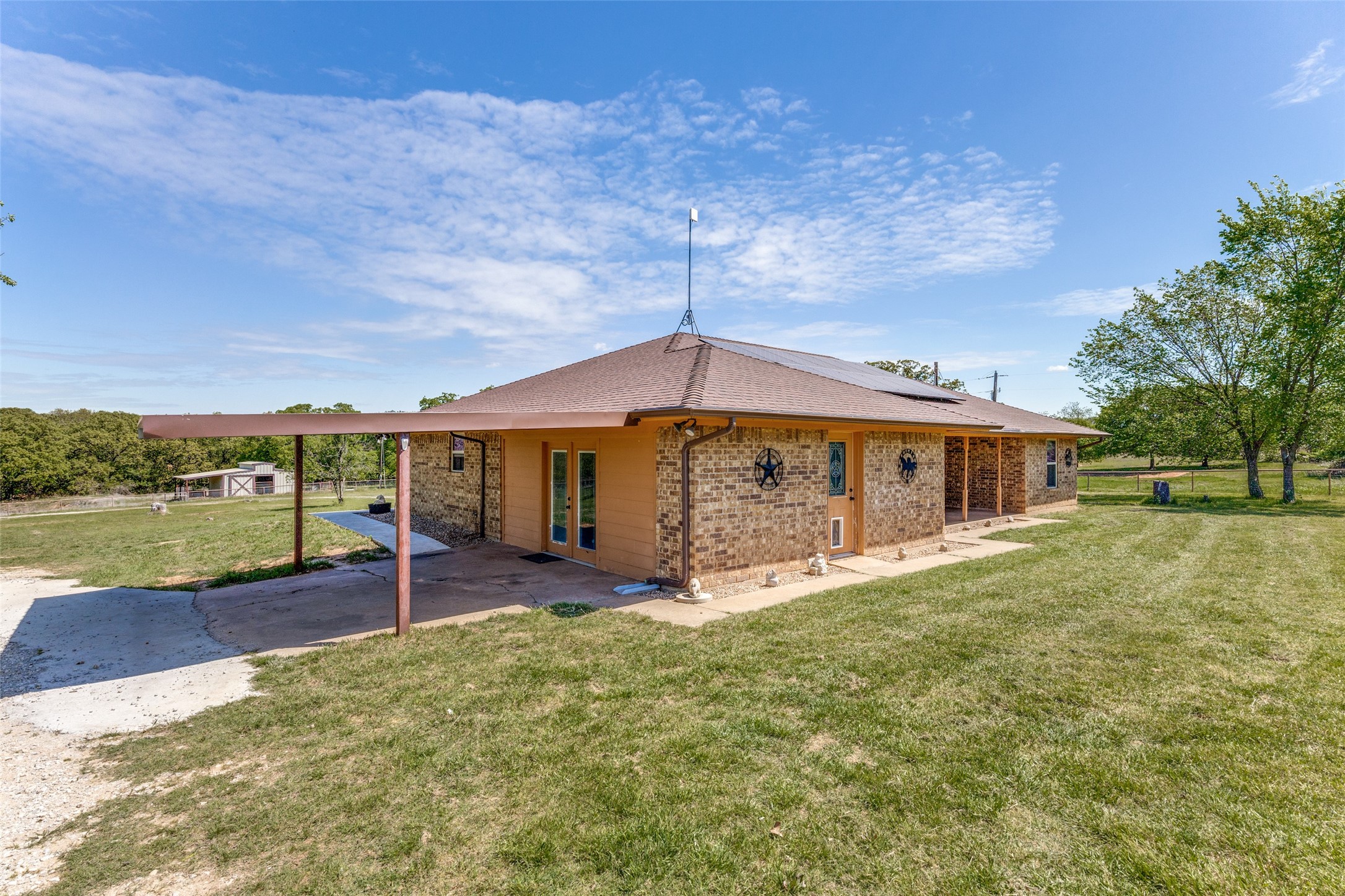 1232 County Road 4371 Decatur TX 76234