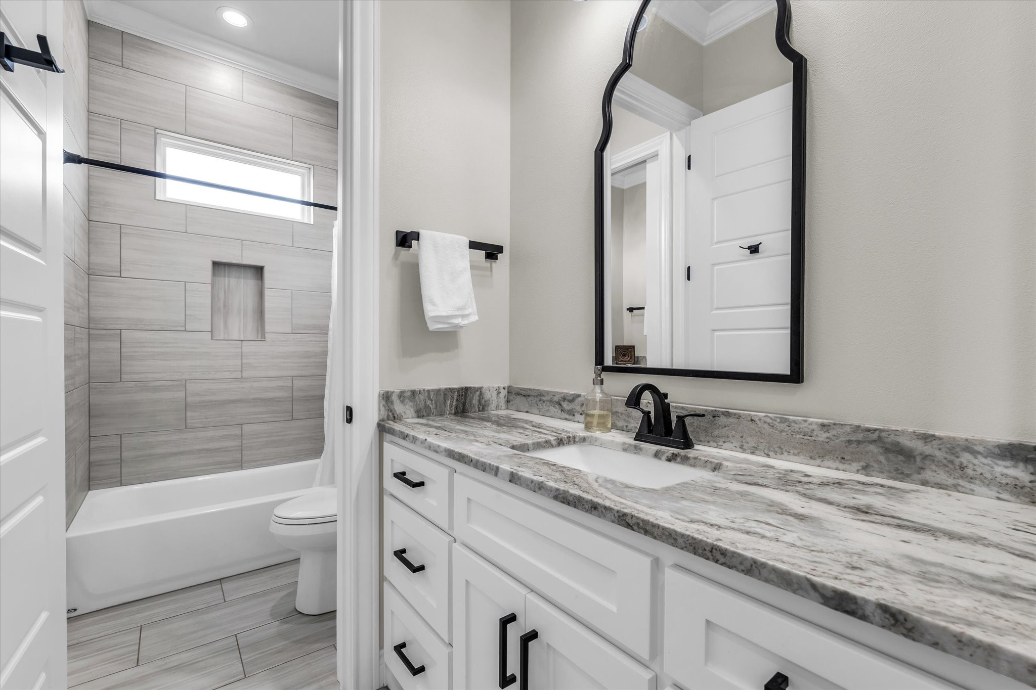 2724 Southwinds Drive Lorena TX 76655