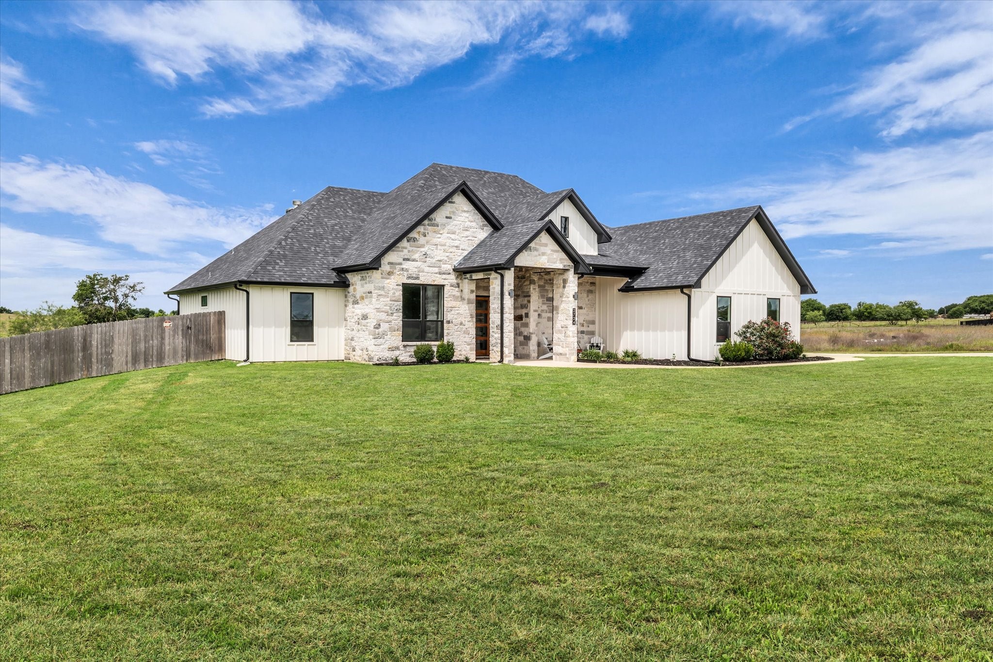 2724 Southwinds Drive Lorena TX 76655