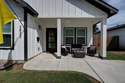2823 Farragut Street Dallas TX 75215