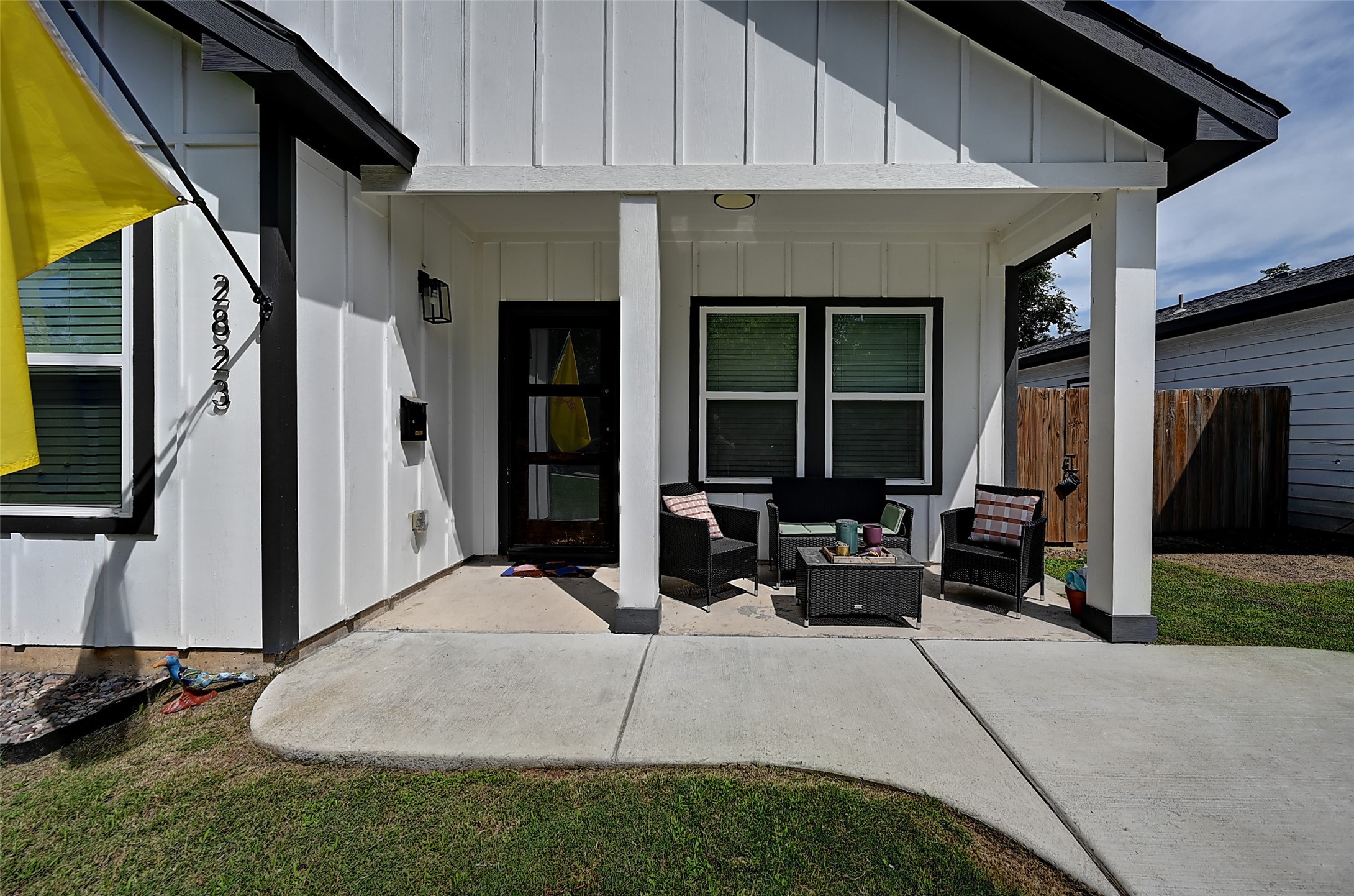 2823 Farragut Street Dallas TX 75215