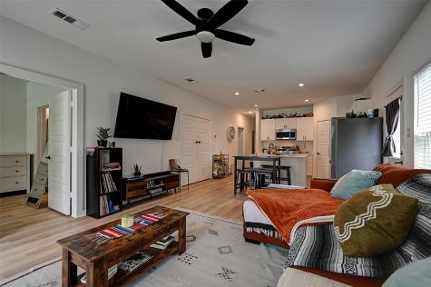 2823 Farragut Street Dallas TX 75215