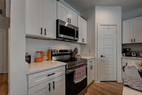 2823 Farragut Street Dallas TX 75215