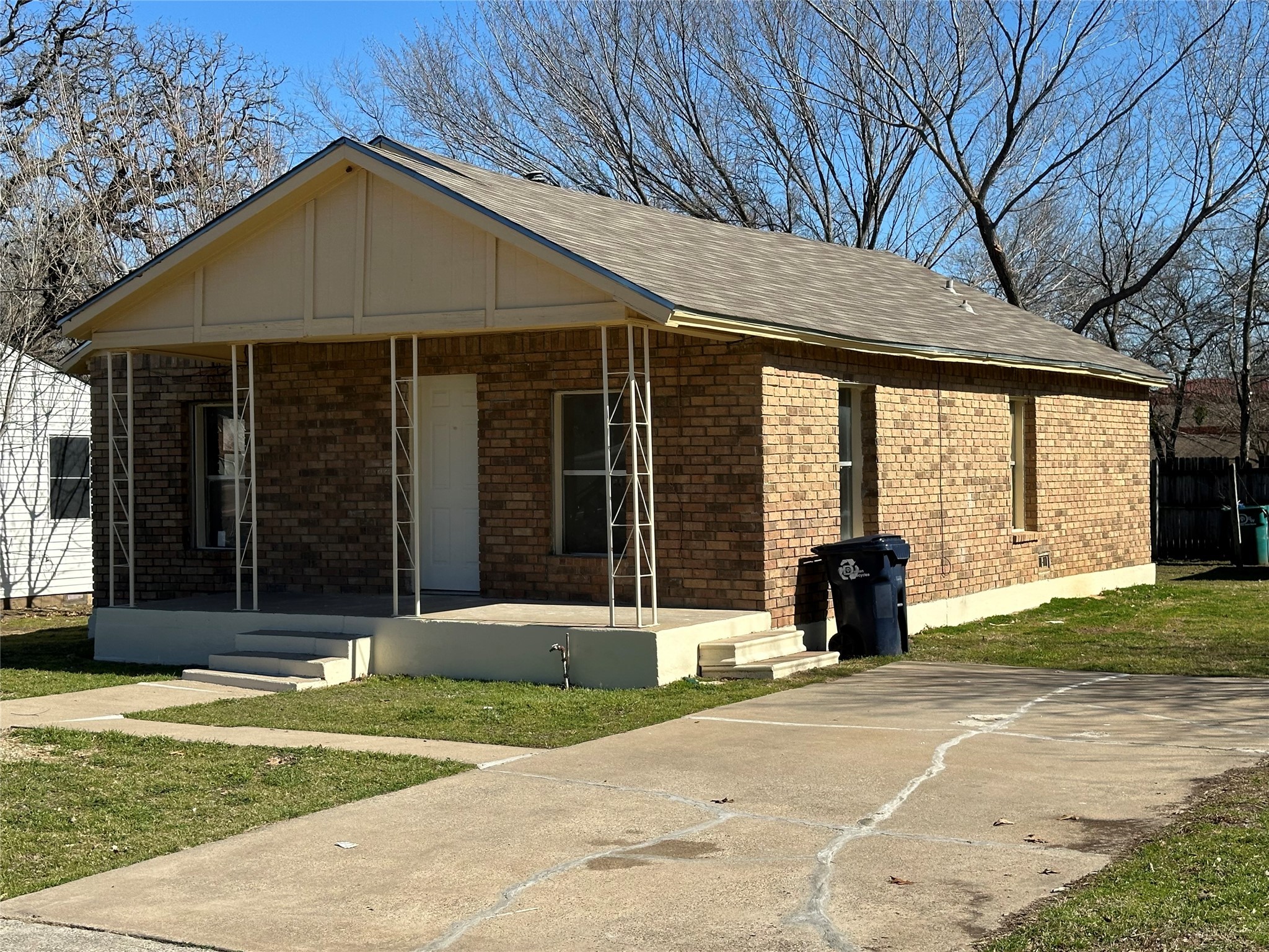 623 S Ruddell Street Denton TX 76205