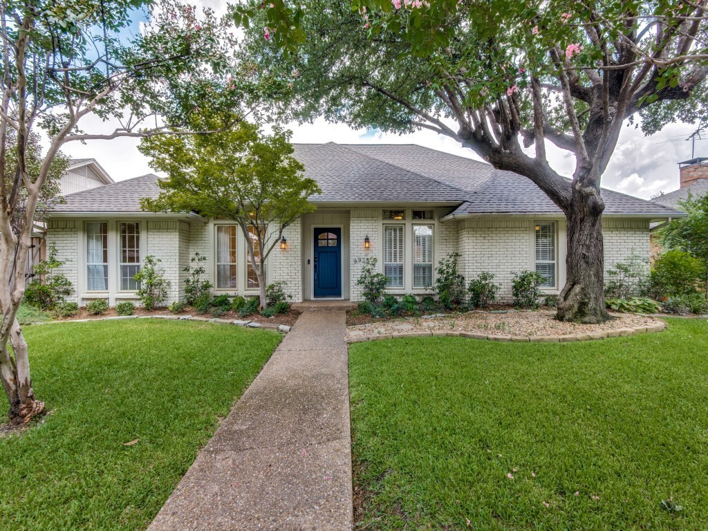 6925 Robin Willow Drive Dallas TX 75248