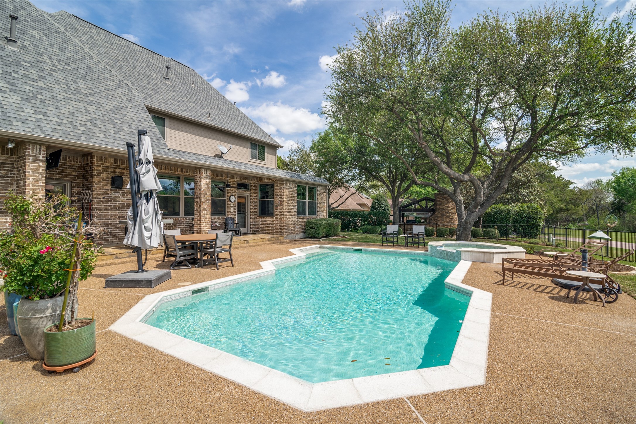 2332 Fairway Circle Heath TX 75032
