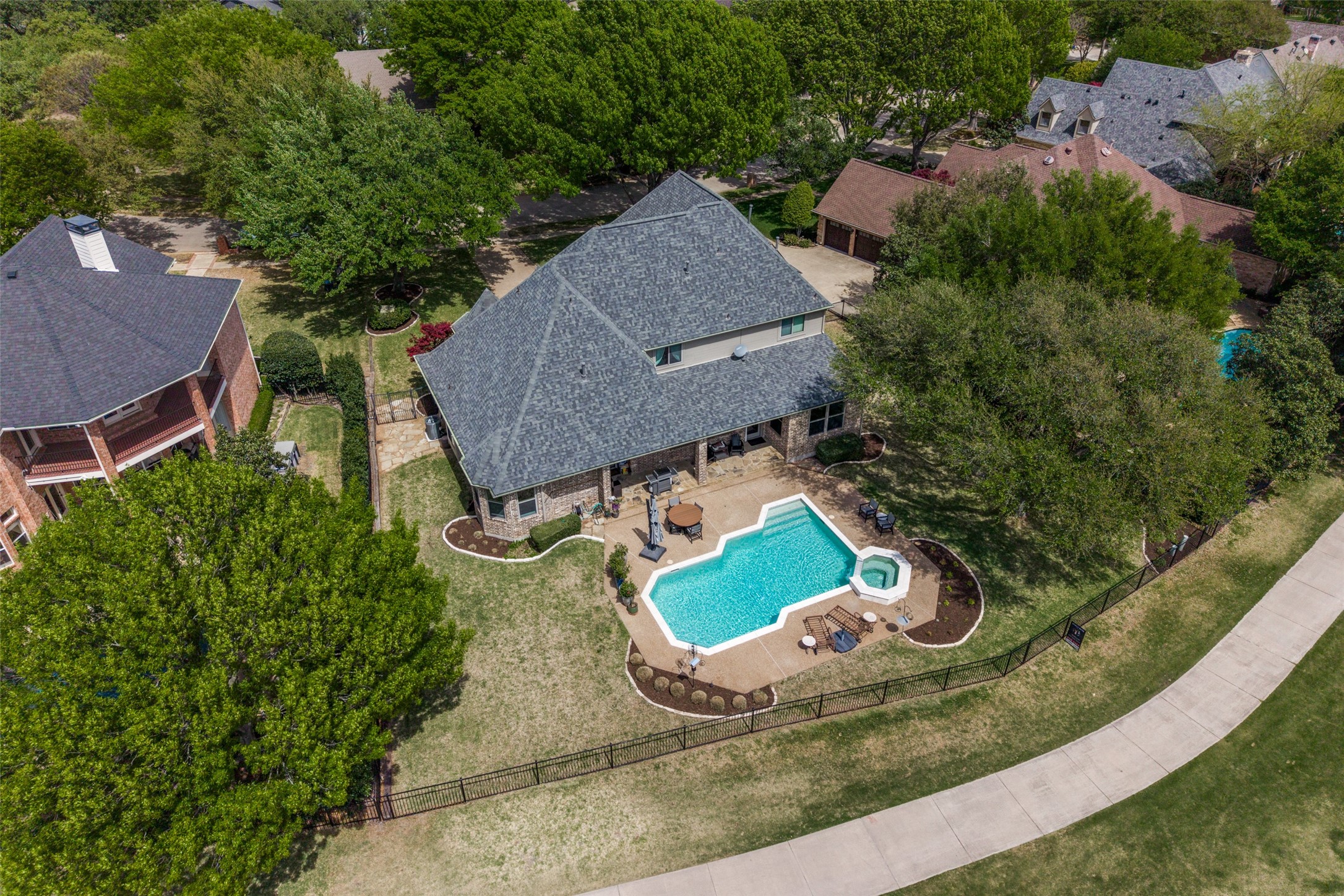 2332 Fairway Circle Heath TX 75032