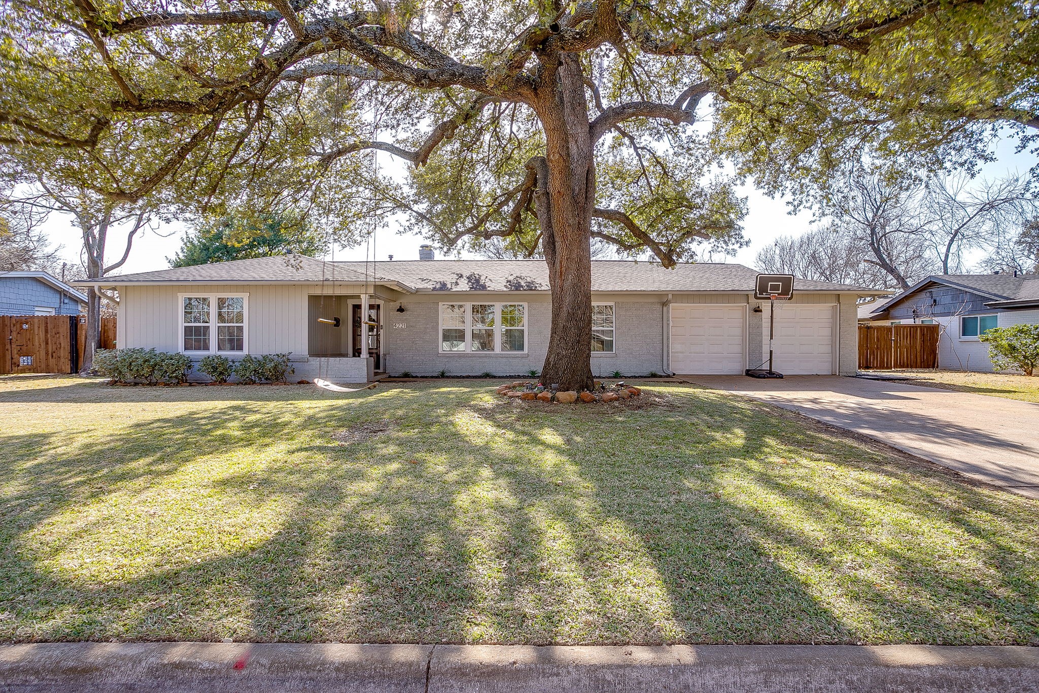 4221 Whitfield Avenue Fort Worth TX 76109