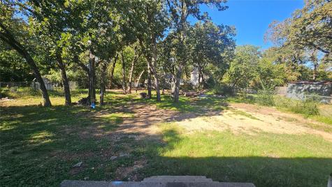 2621 N Locust Street Denton TX 76209