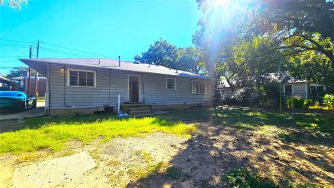 2621 N Locust Street Denton TX 76209