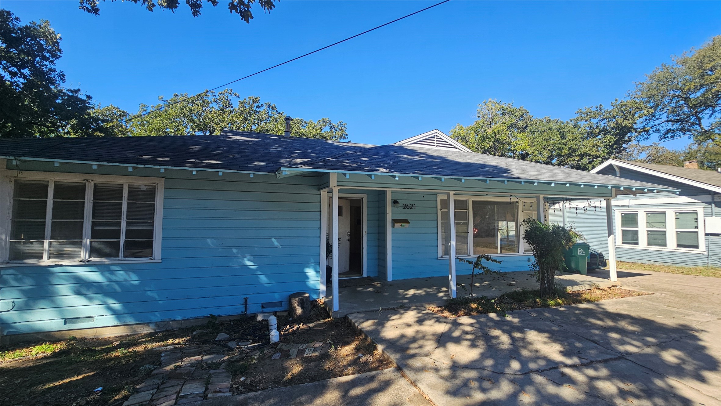 2621 N Locust Street Denton TX 76209