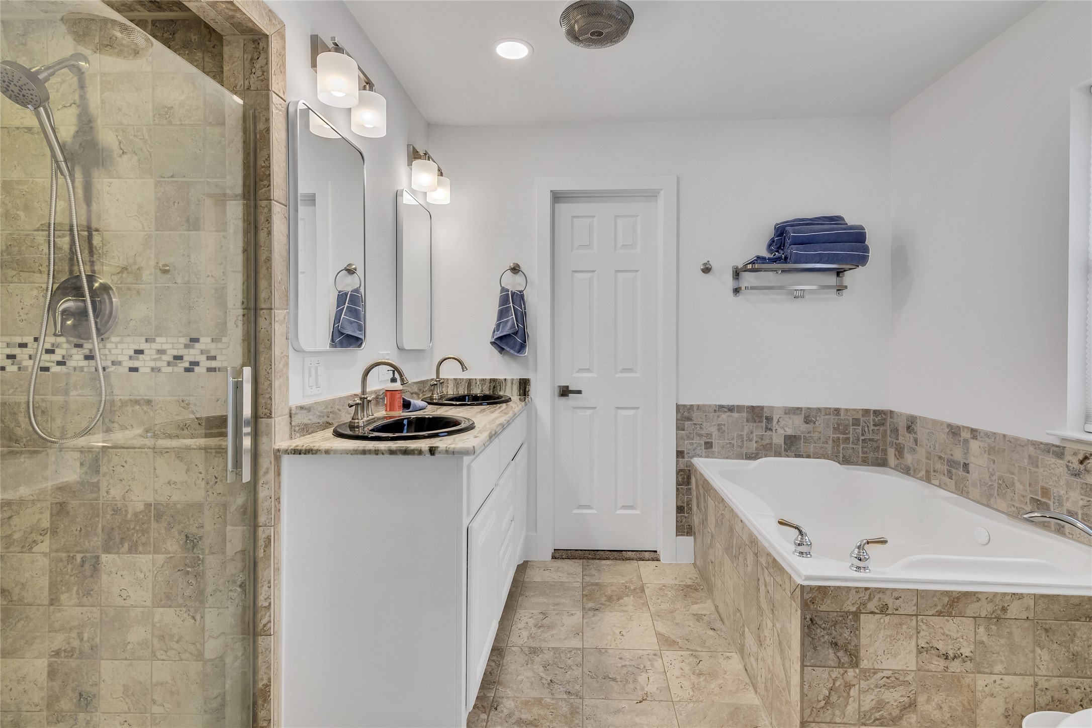 217 Casas Del Sur Street Granbury TX 76049