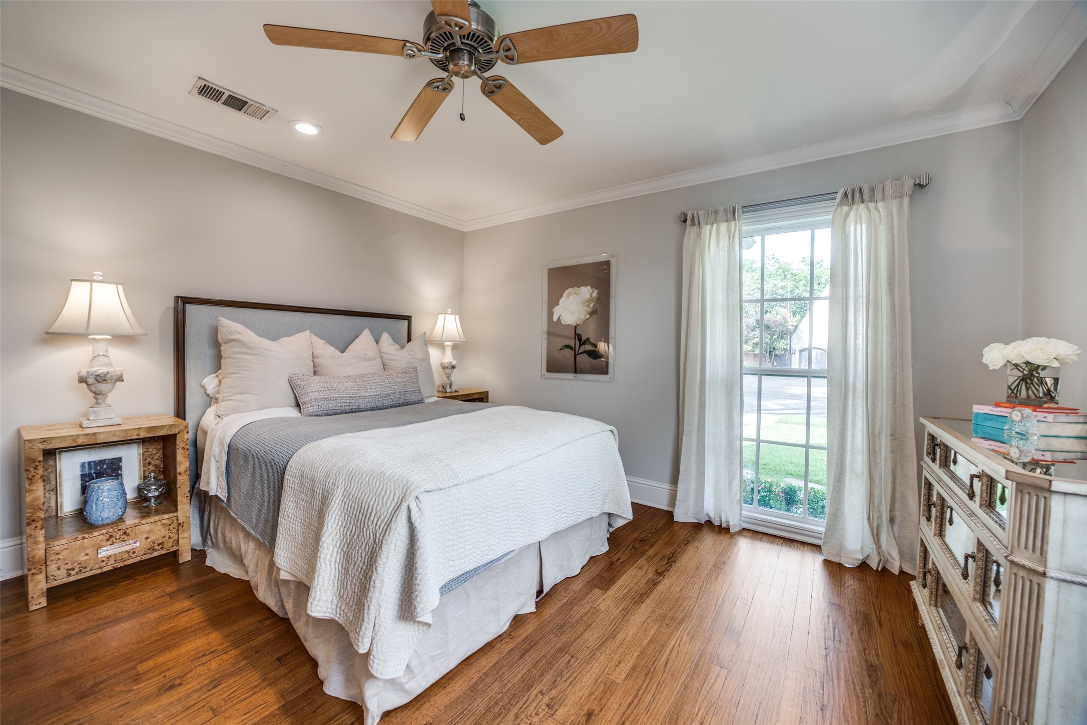 4667 Westside Drive Highland Park TX 75209