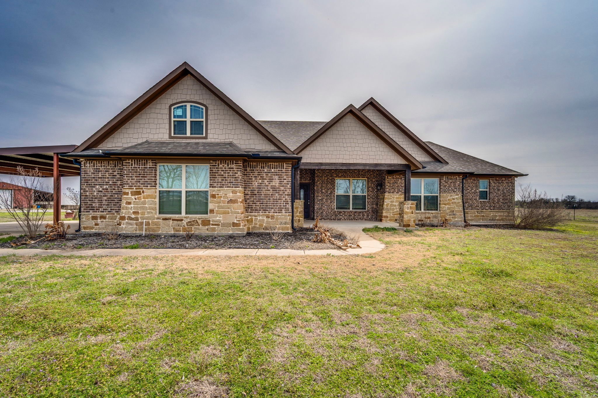 901 Hoyt Road Waxahachie TX 75167