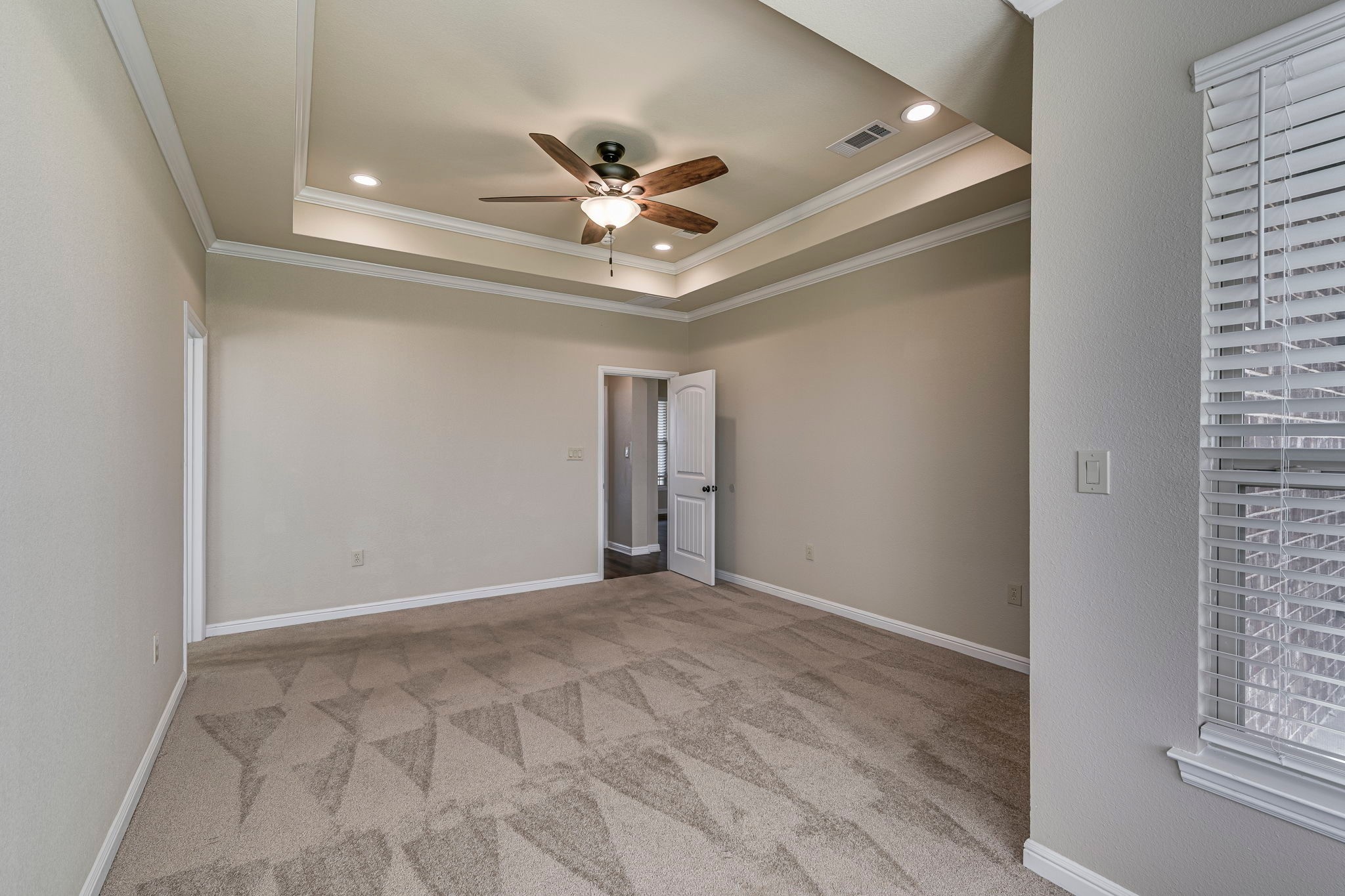 901 Hoyt Road Waxahachie TX 75167