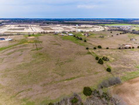 901 Hoyt Road Waxahachie TX 75167