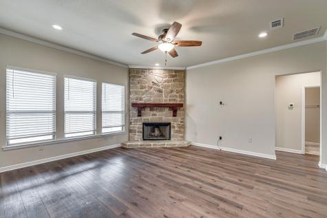 901 Hoyt Road Waxahachie TX 75167