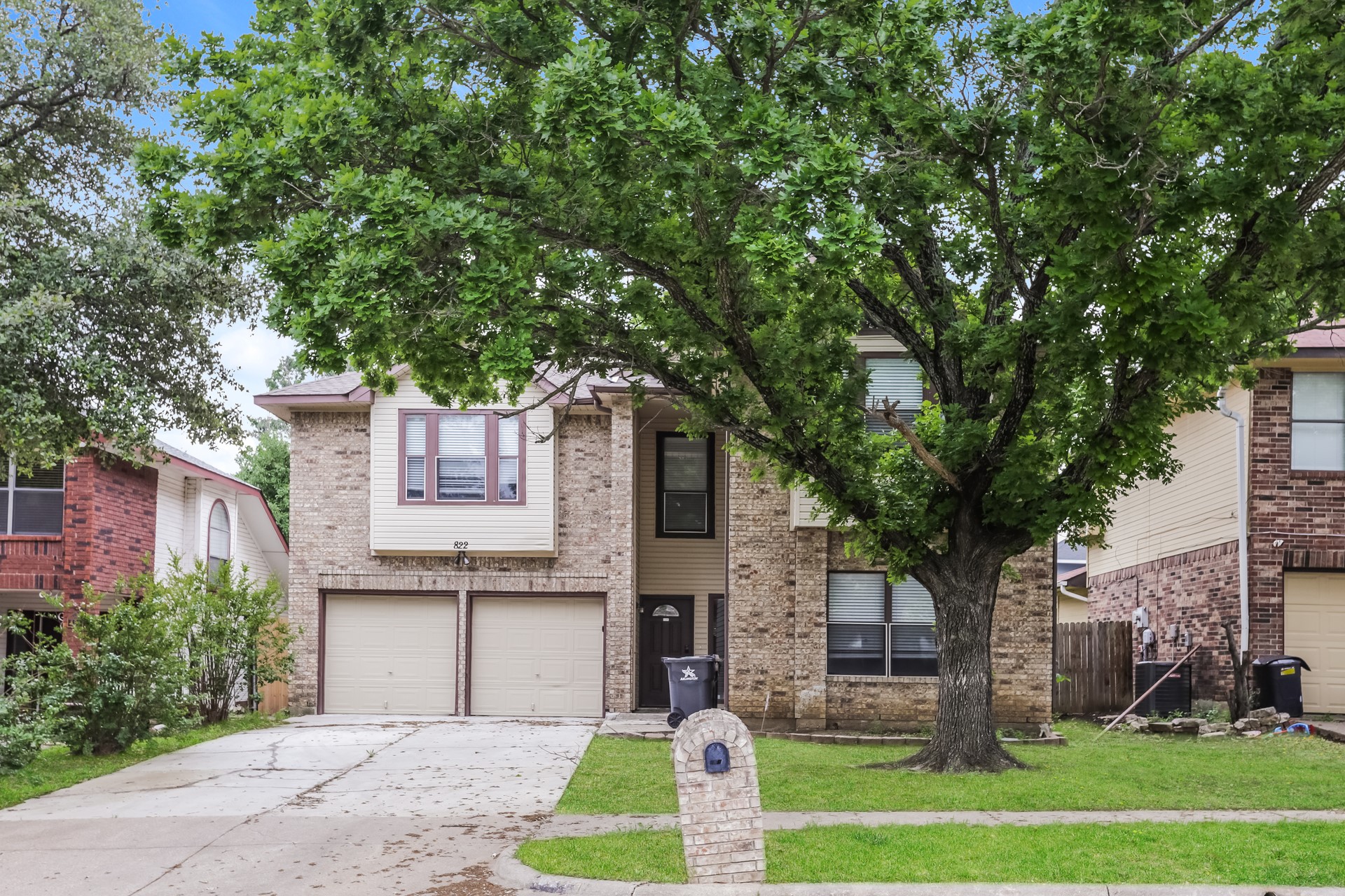822 Lovingham Drive Arlington TX 76017