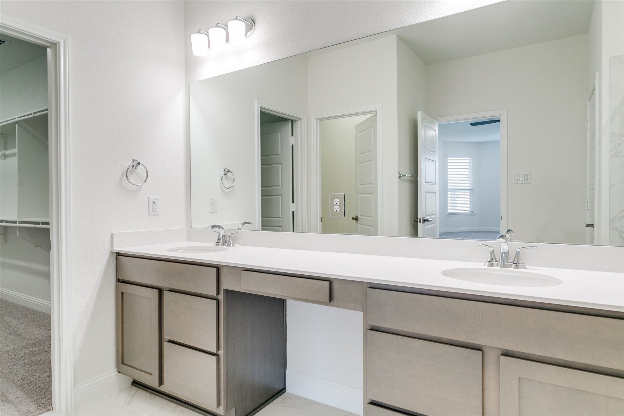 102 Hudson Lane Justin TX 76247