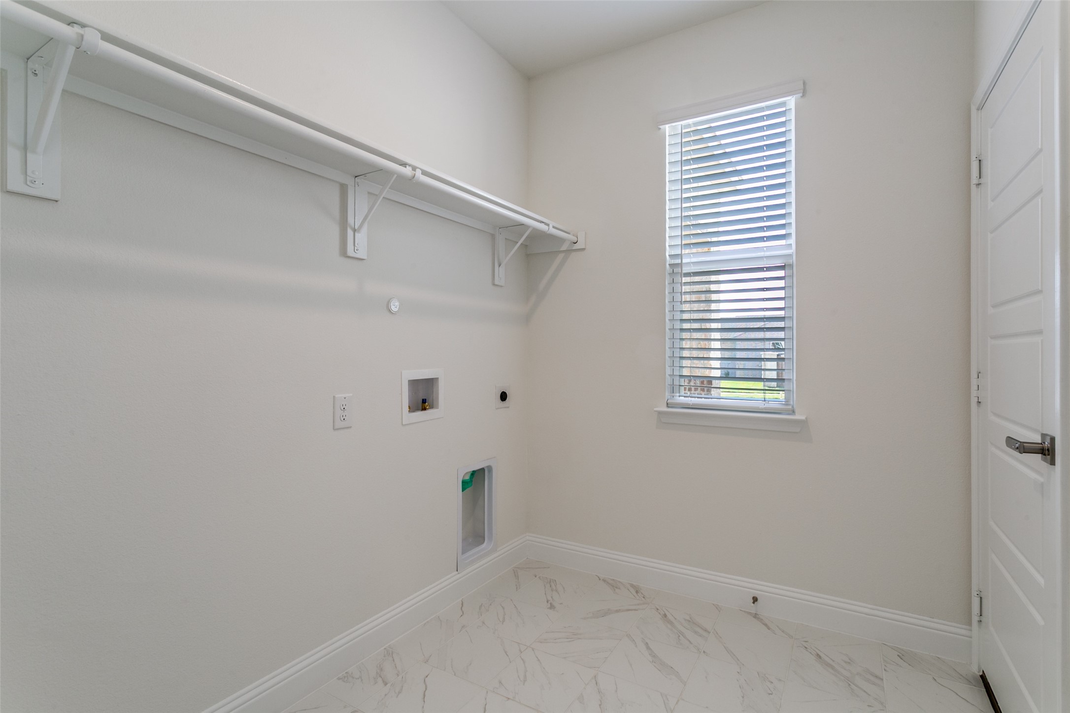 102 Hudson Lane Justin TX 76247
